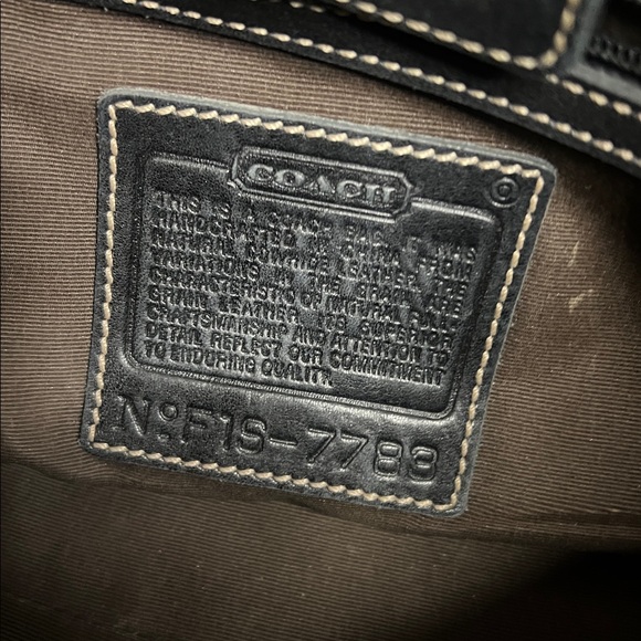 vintage Coach Hamptons Hobo bag in black leather with contrast stitching - Picture 8 of 10